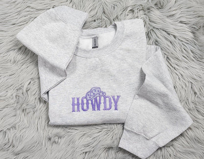 Embroidered Howdy Crewneck - Cowgirl Western Style Crewneck - Embroidered gift