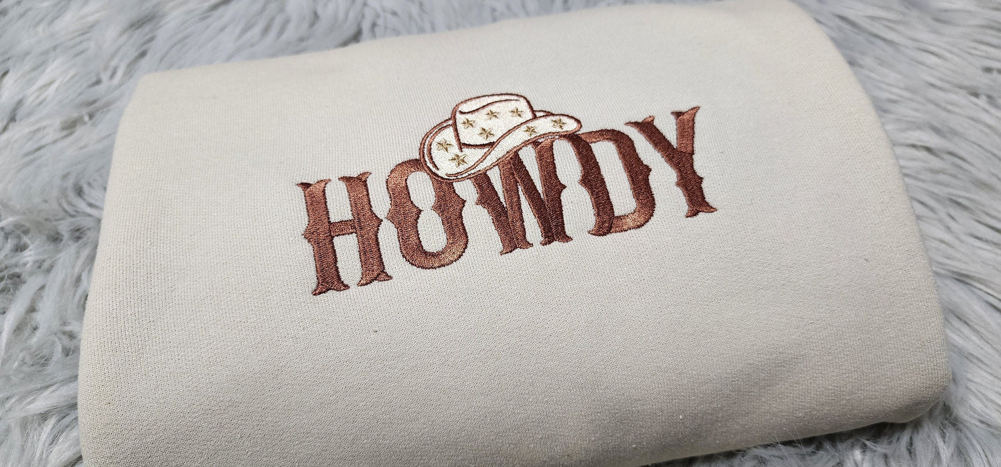Embroidered Howdy Crewneck - Cowgirl Western Style Crewneck - Embroidered gift