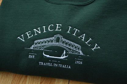 Venice Italy Embroidered Crewneck, Vintage Crewneck, 90s Sweatshirt, College Sweatshirt, Oversize Crewneck, Unisex Crewneck