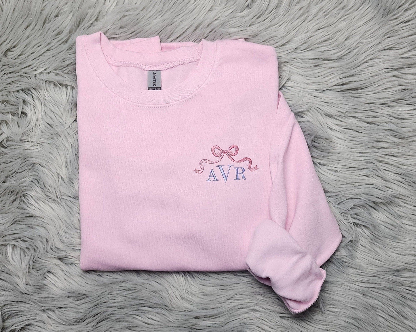 Embroidered Bow Ribbon Monogrammed Crewneck - Delicate Bow Embroidery Personalized Crewneck - Monogram Crewneck  - Gift for Her